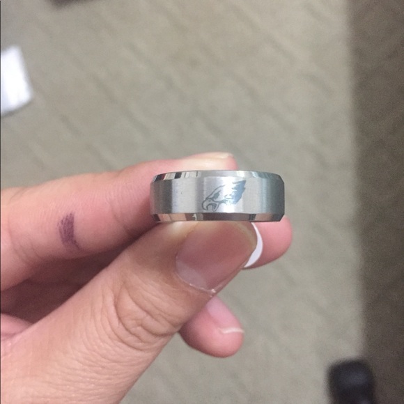 Silver Philadelphia Eagles Ring - Picture 3 of 4